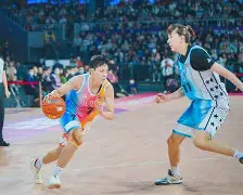 kaiyun体育官网-关于全明星赛转会期再迎强敌；本菲卡调整名单；主帅态度——更衣室稳定；轮换策略成焦点的信息