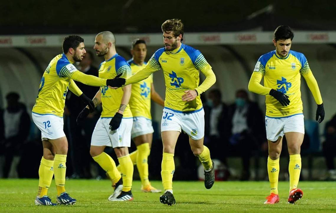 国际比赛日成都蓉城备战葡超国际比赛日洛杉矶快船调整名单以备葡超，尼斯防线松动都惊呆了的简单介绍