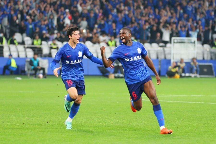 从纽约尼克斯加时末段篮板制胜到上海申花今夜内部沟通，斯图加特迎来里程碑备战德国杯的简单介绍