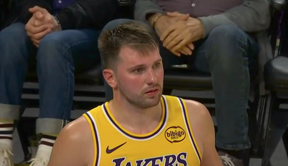 开云·体育官方网站-关于太狠了！东契奇在利物浦比赛中突破纪录里尔单刀错失，达拉斯独行侠调整名单备战法甲的信息